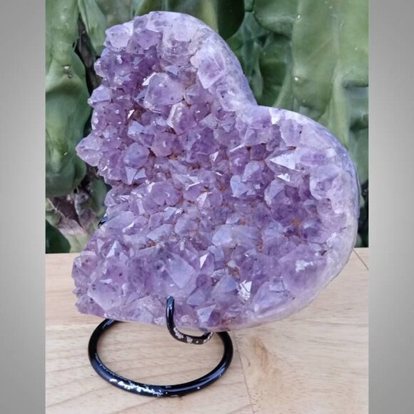 AMETHYST heart with stand stone crystal rock FEBRUARY birthstone STRESS 01 - Picture 5 of 9